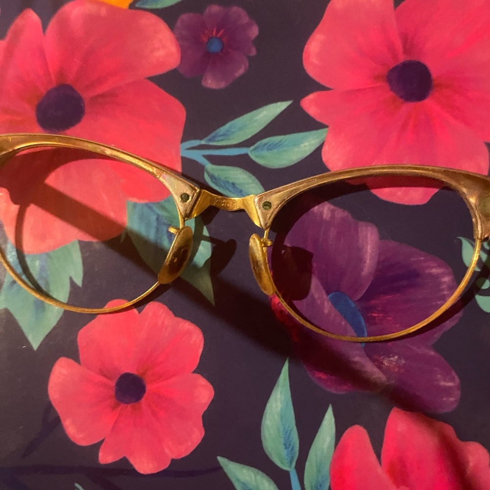 Vintage Art craft 1/10 12kt GF Cat Eye Glasses
